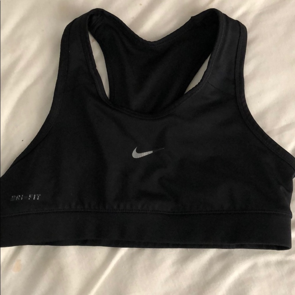 Nike dry fit bra